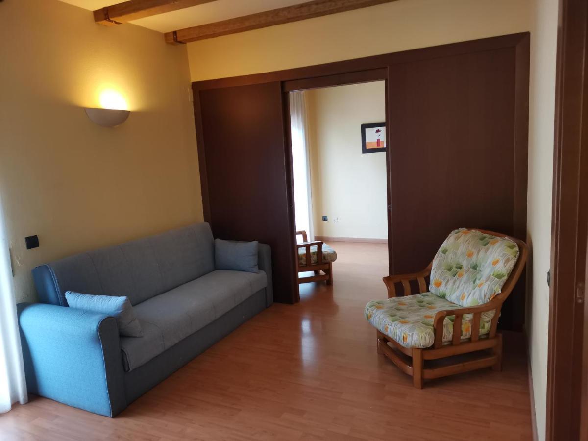 Hostal Del Senglar Espluga de Francolí Exterior foto